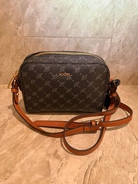 JOOP! Cortina Cloe Shoulder Bag in Navy